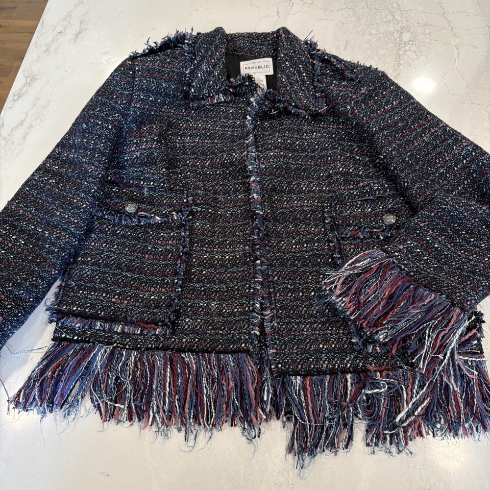 For The Republic Blazer Womens Size 6 Navy Blue Tweed Fringe One Button Jacket
